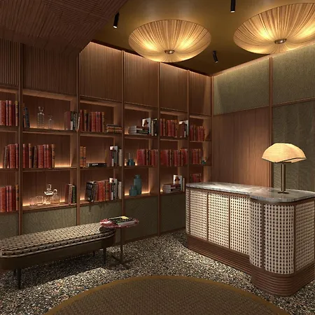 Hotel Circle6 4*